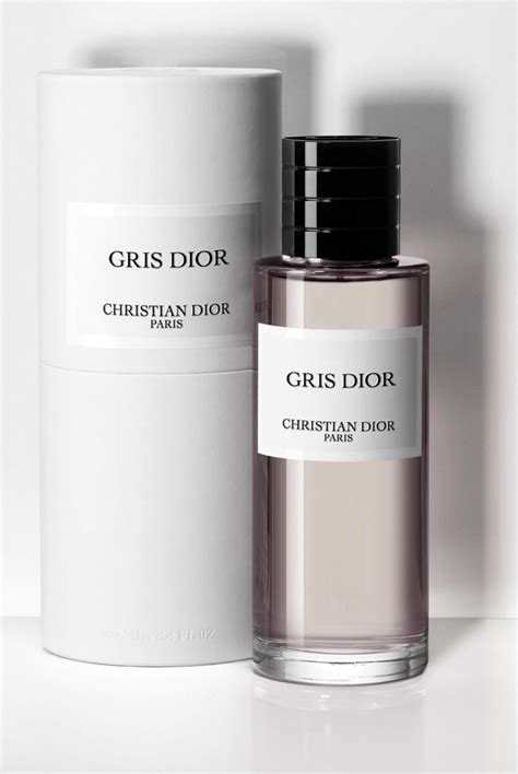 gris dior gris montaigne|christian Dior gris price.